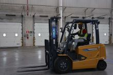 XCMG Official Electric Forklift 3 Ton Xcb30-C Small Forklift Truck with High Performance